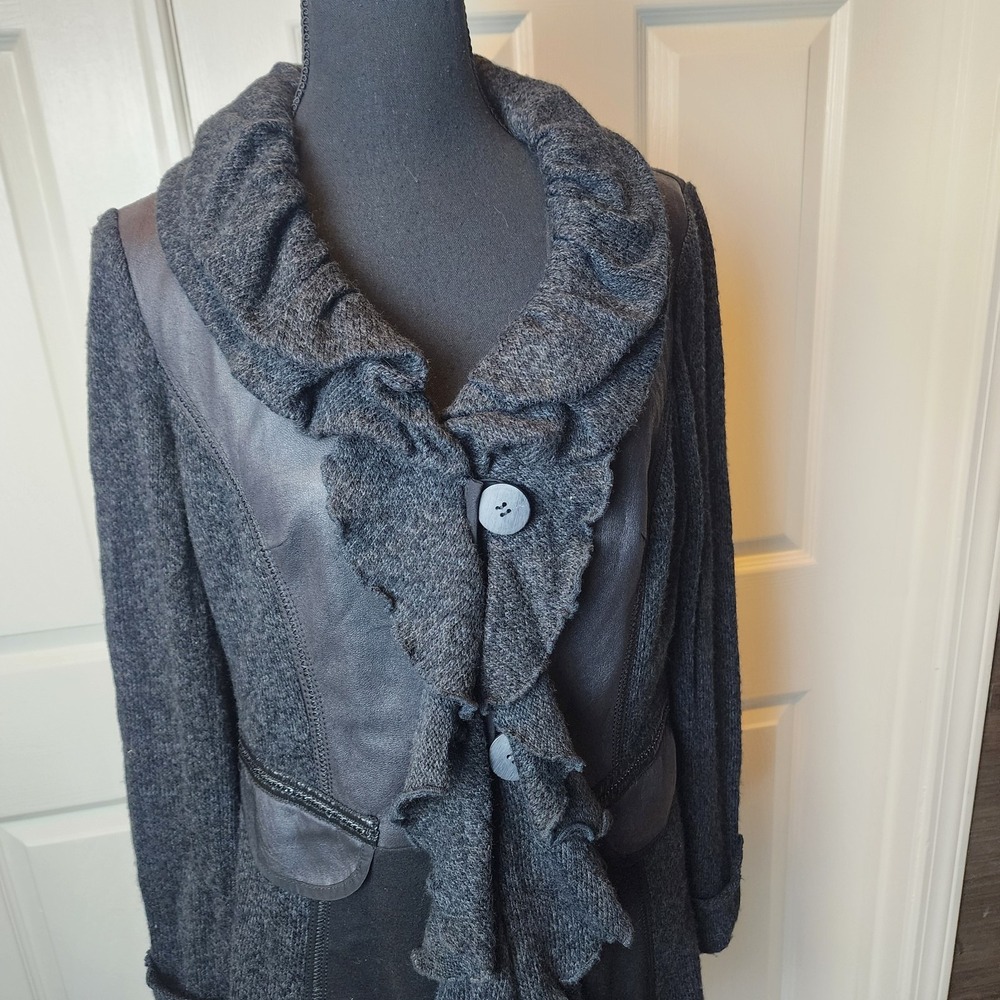 Vex Women's M Black Ruffle Asymmetrical‎ Jacket Whimsigoth Dark Fairy Witchy Y2K - Picture 3 of 16